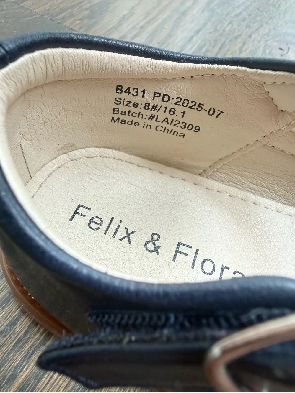 Felix & Flo Girls' Navy Mary Jane Dress Shoes with Scalloped Trim